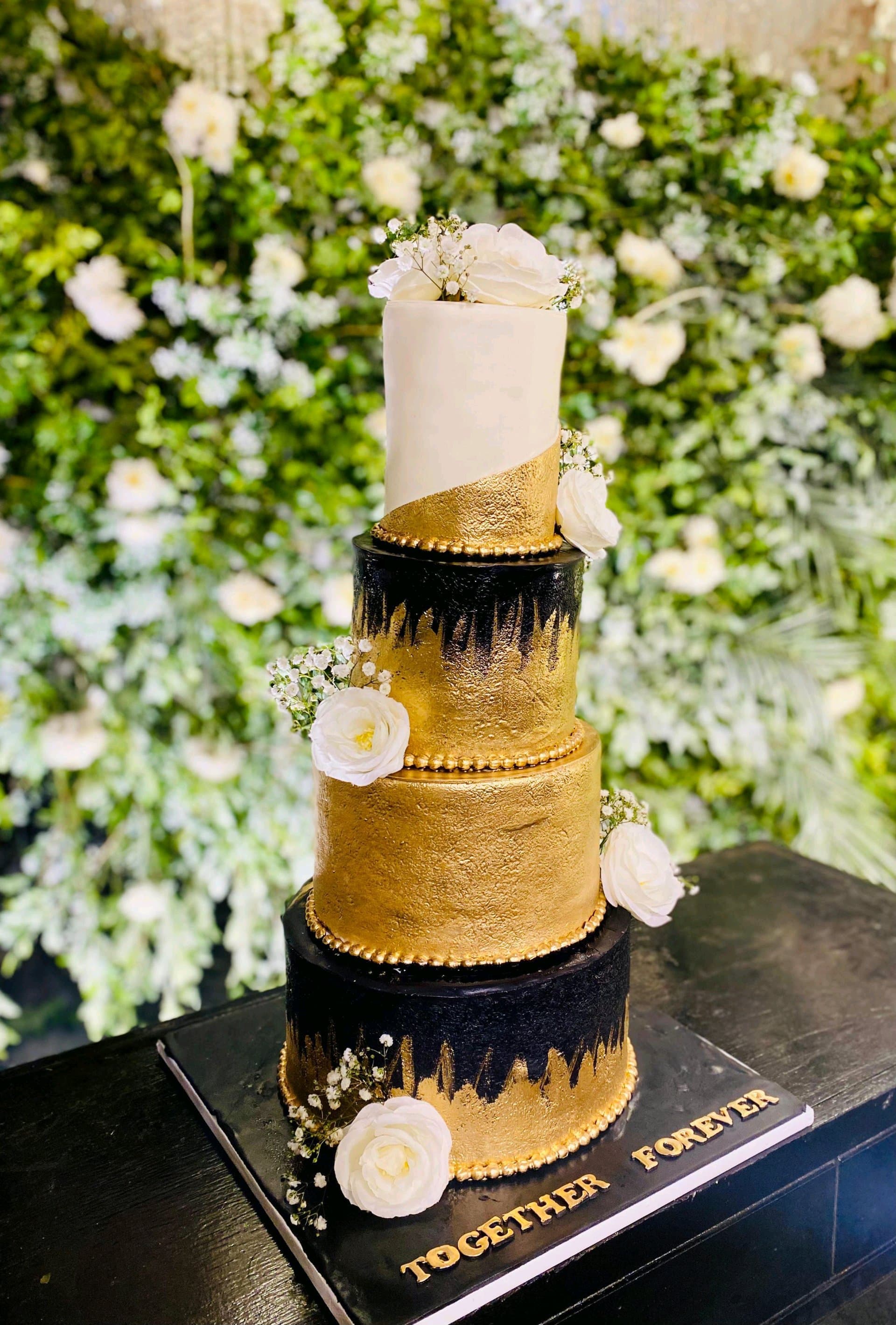 Weddings Cake